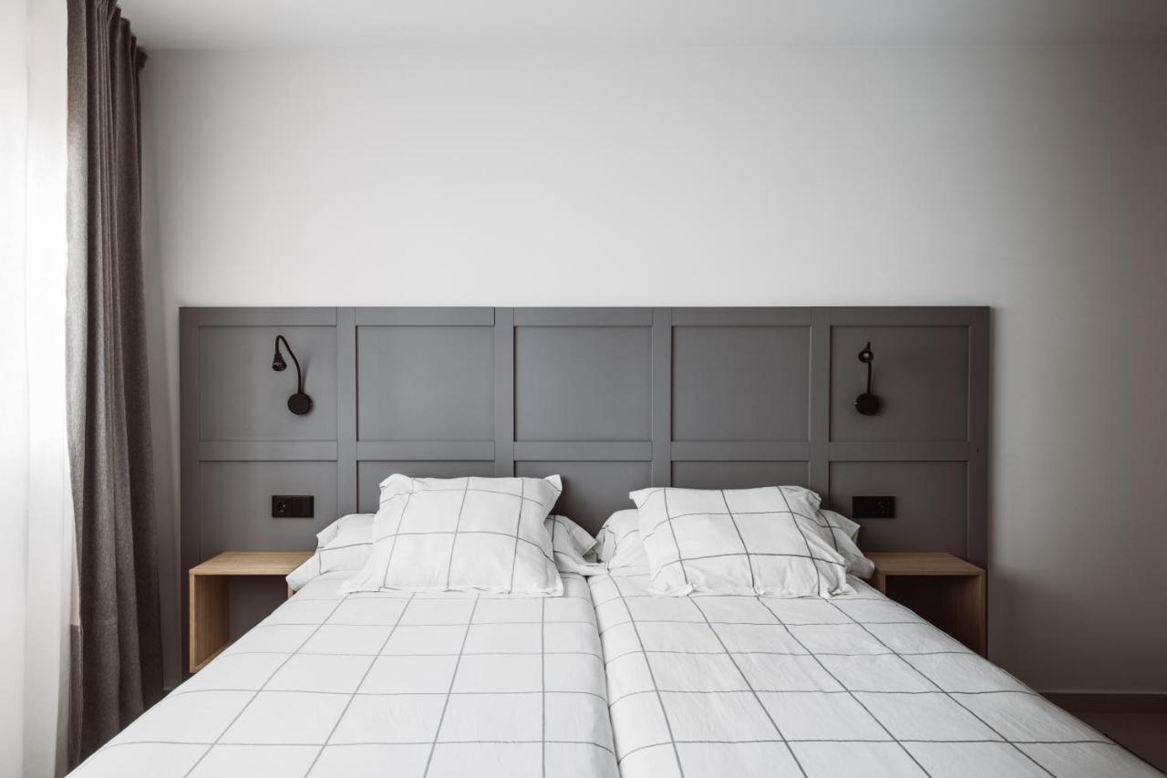 Exclusive Rooms In The Heart Of The City Madrid Esterno foto