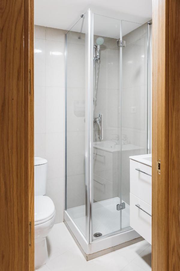 Exclusive Rooms In The Heart Of The City Madrid Esterno foto